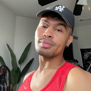 Meet your Posher, Zekkiah